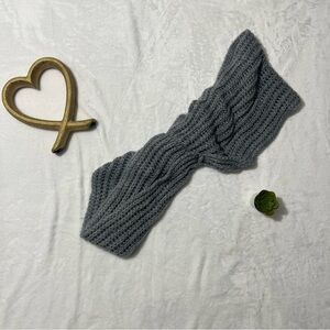 Gray Knit Wrap
